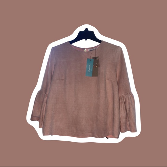 Do + Be Blushing Bell Blouse - Picture 2 of 6